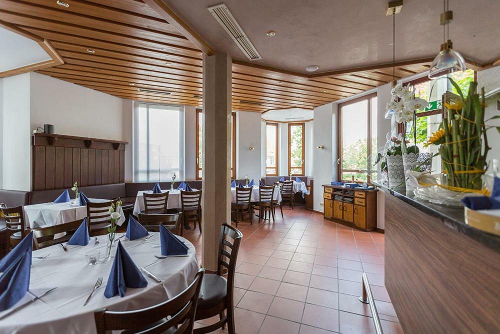 Ristorante Mare Blu Hotel Bisingen Kültér fotó