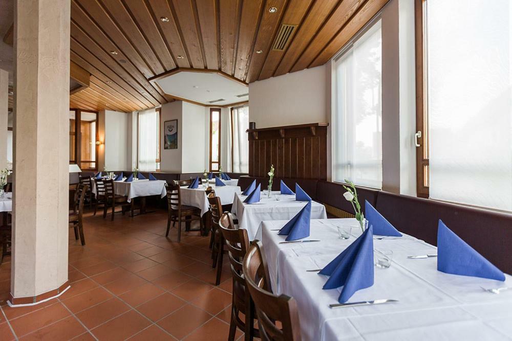 Ristorante Mare Blu Hotel Bisingen Kültér fotó